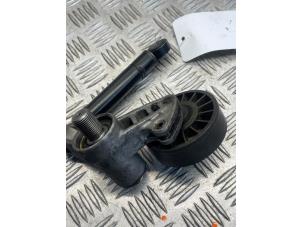 Gebruikte Spanrol Multiriem Mercedes E (W210) 3.0 E-300D Turbo 24V Prijs € 15,00 Margeregeling aangeboden door EU Engines & Parts BV