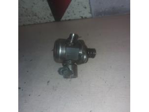 Gebruikte Hogedrukpomp Ford Fiesta 6 (JA8) 1.6 SCTi ST 16V Prijs € 100,00 Margeregeling aangeboden door EU Engines & Parts BV