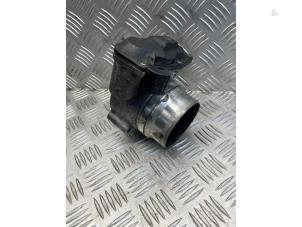 Gebruikte Gasklephuis Landrover Range Rover IV (LG) 4.4 SDV8 32V Prijs € 75,00 Margeregeling aangeboden door EU Engines & Parts BV