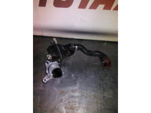 Gebruikte Carterventilatie Mercedes E (W212) E-350 CDI V6 24V BlueEfficiency Prijs € 55,00 Margeregeling aangeboden door EU Engines & Parts BV