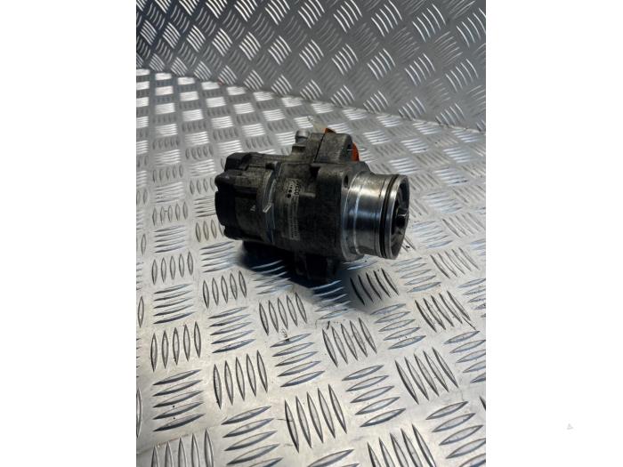 Gebruikte Servopomp Fiat Ducato (250) 3.0 D Multijet Power Prijs € 125,00 Margeregeling aangeboden door EU Engines & Parts BV