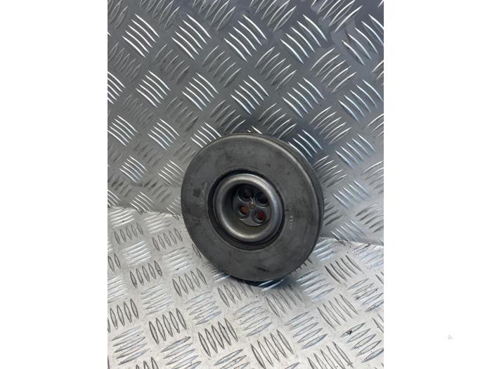 Gebruikte Krukas Poelie Mercedes B (W246/W242) 2.1 B-200 CDI BlueEFFICIENCY, B-200d 16V Prijs € 50,00 Margeregeling aangeboden door EU Engines & Parts BV
