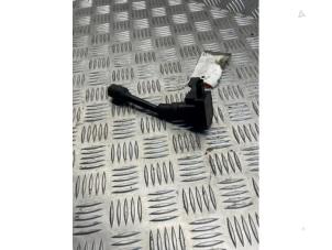 Gebruikte Bobine Ford EcoSport (JK8) 1.0 EcoBoost 12V 125 Prijs € 20,00 Margeregeling aangeboden door EU Engines & Parts BV