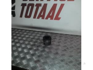 Gebruikte Zuiger BMW 5 serie (G30) 520d 2.0 TwinPower Turbo 16V Prijs € 25,00 Margeregeling aangeboden door EU Engines & Parts BV