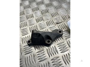 Gebruikte Steun dieselpomp BMW X6 (F16) Prijs € 25,00 Margeregeling aangeboden door EU Engines & Parts BV