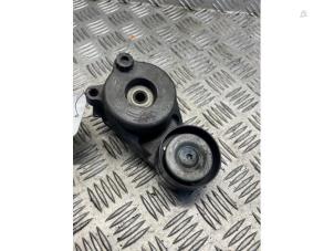 Gebruikte Spanner multiriem Mercedes Vito (639.6) 3.2 122 V6 18V Prijs € 25,00 Margeregeling aangeboden door EU Engines & Parts BV