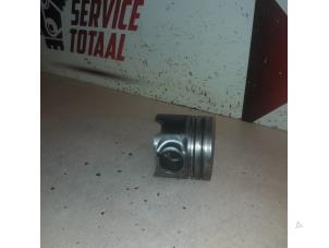 Gebruikte Zuiger Audi A4 (B8) 1.8 TFSI 16V Prijs € 50,00 Margeregeling aangeboden door EU Engines & Parts BV