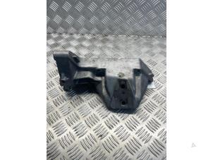 Gebruikte Motorsteun Iveco New Daily VI 33S15, 35C15, 35S15 Prijs € 50,00 Margeregeling aangeboden door EU Engines & Parts BV