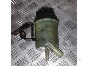 Gebruikte Servo Oliereservoir Ford Transit Custom 2.2 TDCi 16V Prijs € 35,00 Margeregeling aangeboden door EU Engines & Parts BV