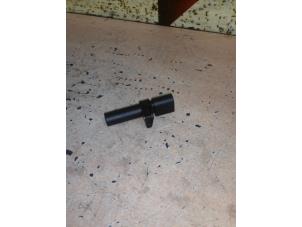 Gebruikte Krukas sensor Mercedes E (R238) E-200 2.0 Turbo 16V Prijs € 25,00 Margeregeling aangeboden door EU Engines & Parts BV