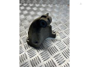 Gebruikte Motorrubber Mercedes CLS (C219) 320 CDI 24V Prijs € 25,00 Margeregeling aangeboden door EU Engines & Parts BV