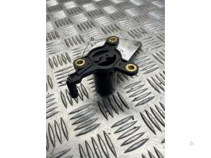 Gebruikte Oliepeil sensor Mercedes C (W204) 3.0 C-300 CDI V6 BlueEFFICIENCY 4-Matic Prijs € 25,00 Margeregeling aangeboden door EU Engines & Parts BV