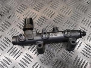 Gebruikte Injector brug Audi A8 (D4) 3.0 TDI V6 24V Quattro Prijs € 75,00 Margeregeling aangeboden door EU Engines & Parts BV