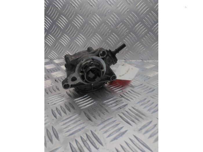 Gebruikte Vacuumpomp (Benzine) Opel Corsa F (UB/UH/UP) 1.2 Turbo 12V 100 Prijs € 35,00 Margeregeling aangeboden door EU Engines & Parts BV