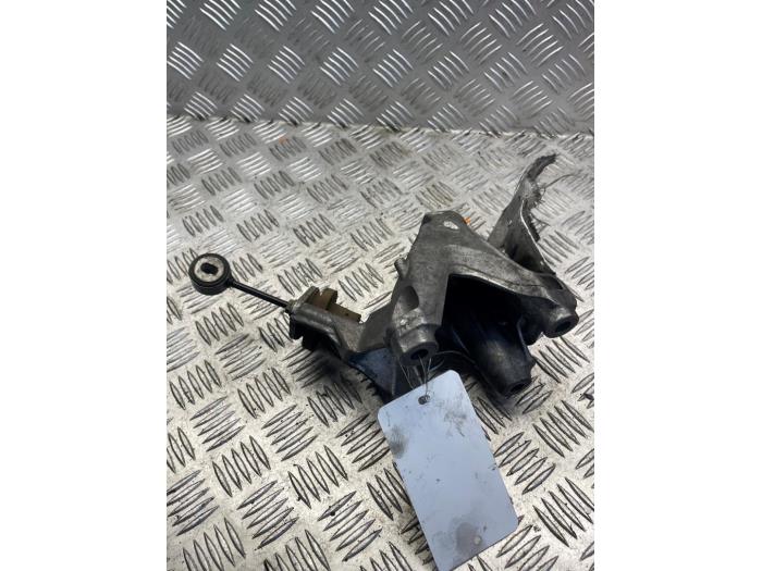 Gebruikte Motorrubber Audi Q7 (4MB/4MG) 3.0 TDI V6 24V Prijs € 30,00 Margeregeling aangeboden door EU Engines & Parts BV