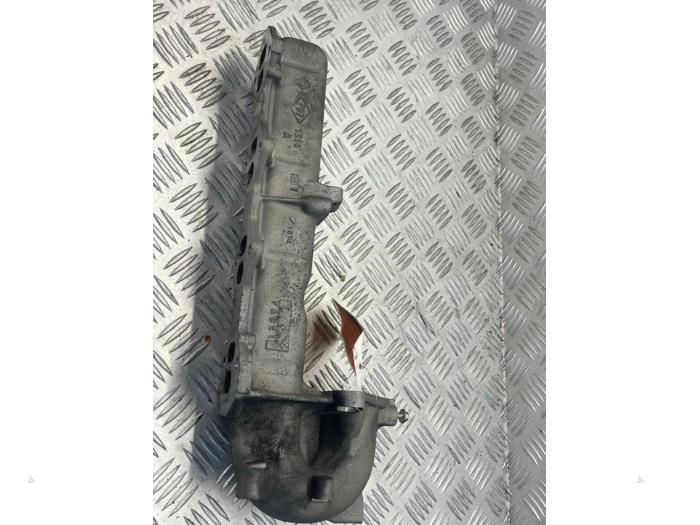 Gebruikte Inlaatspruitstuk Renault Master III (FV) 2.3 dCi 100 16V FWD Prijs € 55,00 Margeregeling aangeboden door EU Engines & Parts BV