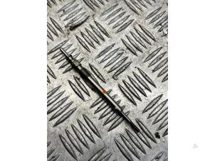 Gebruikte Gloeikaars BMW X5 (E70) 3.0d 24V Prijs € 15,00 Margeregeling aangeboden door EU Engines & Parts BV