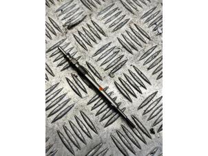 Gebruikte Gloeikaars BMW X5 (E70) 3.0d 24V Prijs € 15,00 Margeregeling aangeboden door EU Engines & Parts BV