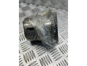 Gebruikte Oliepomp Mercedes E (W212) E-220 CDI 16V BlueTEC Prijs € 50,00 Margeregeling aangeboden door EU Engines & Parts BV