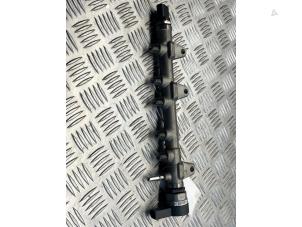 Gebruikte Injector brug BMW X2 (F39) sDrive 20d 2.0 16V Prijs € 125,00 Margeregeling aangeboden door EU Engines & Parts BV