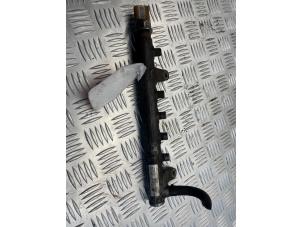 Gebruikte Injector brug Volkswagen Crafter 2.0 TDI Prijs € 75,00 Margeregeling aangeboden door EU Engines & Parts BV