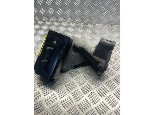 Gebruikte Motorrubber Iveco New Daily IV 40C15V, 40C15V/P Prijs € 50,00 Margeregeling aangeboden door EU Engines & Parts BV