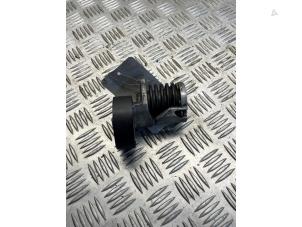 Gebruikte Spanrol Multiriem Volkswagen Transporter/Caravelle T5 2.0 TDI DRF Prijs € 20,00 Margeregeling aangeboden door EU Engines & Parts BV