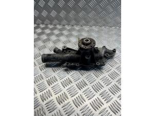 Gebruikte Waterpomp Mercedes Sprinter 3,5t (906.73) 215 CDI 16V Prijs € 35,00 Margeregeling aangeboden door EU Engines & Parts BV