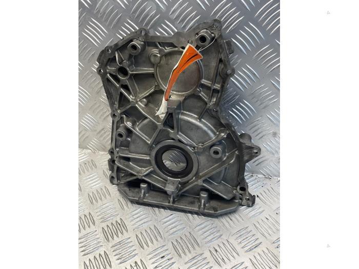 Gebruikte Distributiedeksel Mercedes E (W211) 3.0 E-280 CDI 24V Prijs € 75,00 Margeregeling aangeboden door EU Engines & Parts BV