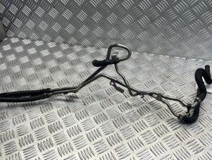 Gebruikte Brandstofleiding Mercedes E (W212) E-200 CDI 16V BlueEfficiency,BlueTEC Prijs € 35,00 Margeregeling aangeboden door EU Engines & Parts BV