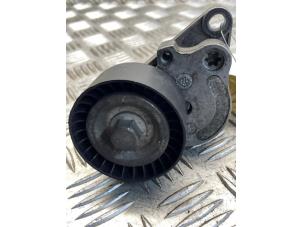 Gebruikte Spanrol Multiriem Renault Master III (MA/MB/MC/MD/MH/MF/MG/MH) 2.3 dCi 135 16V FWD Prijs € 20,00 Margeregeling aangeboden door EU Engines & Parts BV