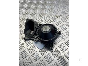 Gebruikte Waterpomp BMW 5 serie (G30) 530d 3.0 TwinPower Turbo 24V Prijs € 50,00 Margeregeling aangeboden door EU Engines & Parts BV