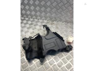 Gebruikte Afdekplaat motor Mercedes A (177.0) 1.5 A-180d Prijs € 50,00 Margeregeling aangeboden door EU Engines & Parts BV