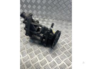 Gebruikte Waterpomp Ford Transit Custom 2.2 TDCi 16V Prijs € 45,00 Margeregeling aangeboden door EU Engines & Parts BV