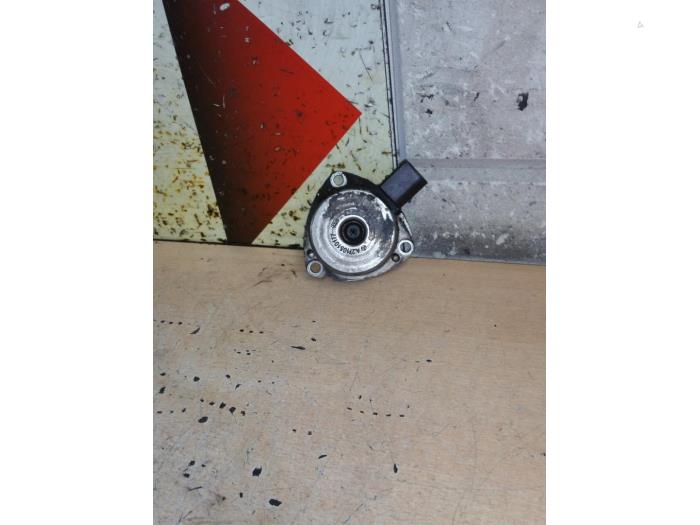 Gebruikte Nokkenas Verstelling Mercedes C Combi (S203) 1.8 C-180K 16V Prijs € 35,00 Margeregeling aangeboden door EU Engines & Parts BV