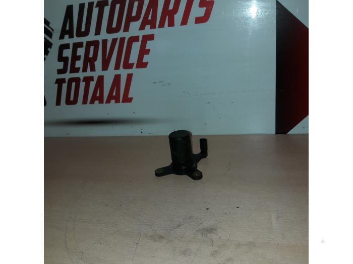 Gebruikte Oliepeil sensor Mercedes C (W204) 3.0 C-300 CDI V6 BlueEFFICIENCY 4-Matic Prijs € 25,00 Margeregeling aangeboden door EU Engines & Parts BV
