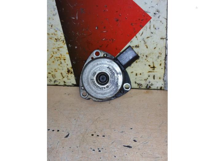 Gebruikte Nokkenas Verstelling Mercedes C Combi (S203) 1.8 C-180K 16V Prijs € 35,00 Margeregeling aangeboden door EU Engines & Parts BV