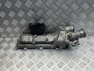 Gebruikte Inlaatspruitstuk Mercedes Sprinter 5t (907.6) 519 CDI 3.0 V6 24V RWD Prijs € 100,00 Margeregeling aangeboden door EU Engines & Parts BV