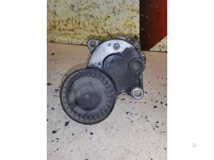 Gebruikte Spanner multiriem Mercedes Vito (639.6) 2.2 110 CDI 16V Euro 5 Prijs € 25,00 Margeregeling aangeboden door EU Engines & Parts BV