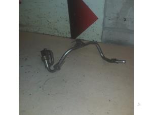 Gebruikte Brandstofleiding Mercedes C (W205) C-200d 1.6 Turbo 16V Prijs € 45,00 Margeregeling aangeboden door EU Engines & Parts BV