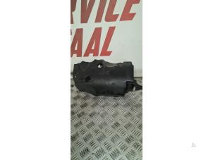 Gebruikte Afdekplaat motor Mercedes Vito (639.7) 3.0 122 CDI V6 24V Prijs € 35,00 Margeregeling aangeboden door EU Engines & Parts BV