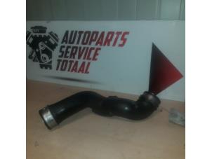 Gebruikte Intercooler Slang Mercedes Sprinter 3,5t (906.73) 310 CDI 16V Prijs € 25,00 Margeregeling aangeboden door EU Engines & Parts BV