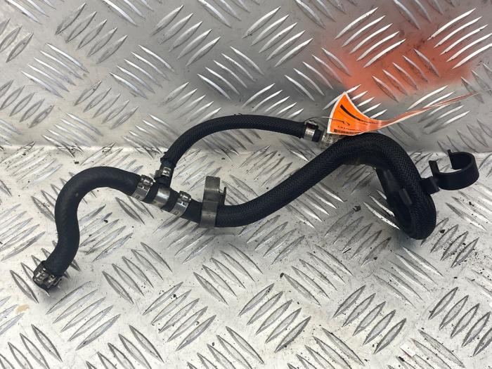 Brandstofdruk sensor van een Mercedes-Benz E (W212) E-200 CDI 16V BlueEfficiency,BlueTEC 2012