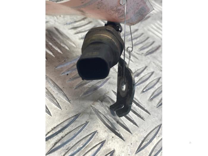 Brandstofdruk sensor van een Mercedes-Benz E (W212) E-200 CDI 16V BlueEfficiency,BlueTEC 2012