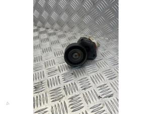 Gebruikte Spanrol Multiriem Mercedes C (W204) 2.2 C-180 CDI 16V BlueEFFICIENCY Prijs € 25,00 Margeregeling aangeboden door EU Engines & Parts BV