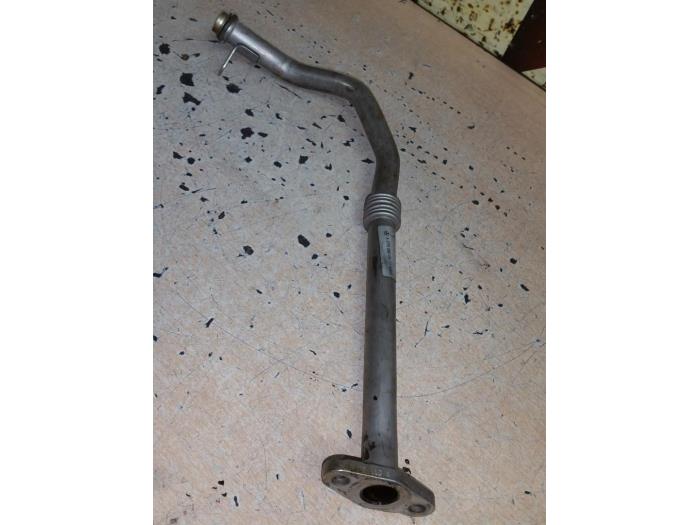 Oliedruk Leiding van een Mercedes-Benz A (W176) 1.6 A-200 16V 2016