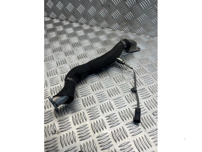 Gebruikte EGR Buis Landrover Range Rover IV (LG) 4.4 SDV8 32V Prijs € 50,00 Margeregeling aangeboden door EU Engines & Parts BV