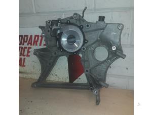 Gebruikte Dynamosteun boven Mercedes Sprinter 3,5t (906.73) 213 CDI 16V Euro 5 Prijs € 40,00 Margeregeling aangeboden door EU Engines & Parts BV