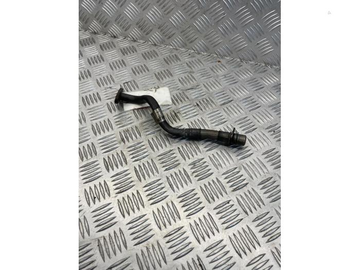 Oliedruk Leiding van een Ford Fiesta 6 (JA8) 1.0 EcoBoost 12V 100 2017