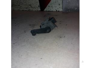 Gebruikte Stabilisatie Regel Sensor Audi Q7 (4MB/4MG) 3.0 TDI V6 24V e-tron plug-in hybrid Prijs € 60,00 Margeregeling aangeboden door EU Engines & Parts BV